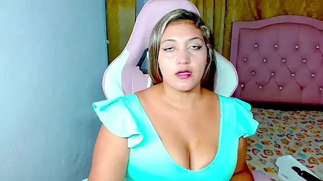 Snapshot of melody-tarly chatting on 05-19-26, 05:47 melody-tarly online show from 05-19-26, 05:47