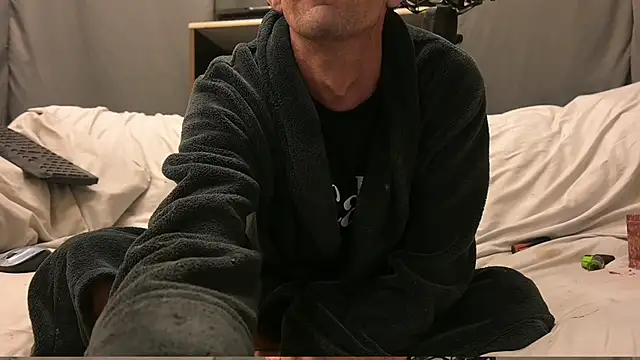 joeiandola online show from 12-14-25, 04:34