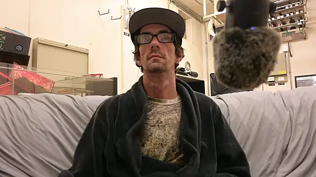 Snapshot of joeiandola chatting on 02-20-26, 05:26 joeiandola online show from 02-20-26, 05:26