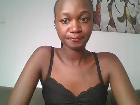 MissLilly1 online show from 06-07-26, 10:42