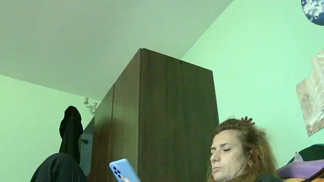 Snapshot of SexyGioconda chatting on 02-11-26, 01:55 SexyGioconda online show from 02-11-26, 01:55