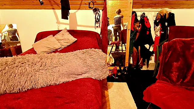 Hot Colettte online show from 03-27-26, 05:47