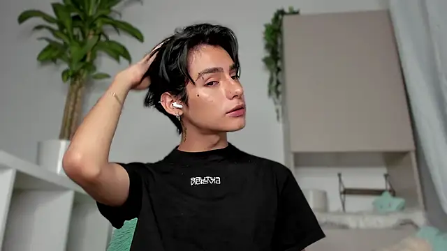 sebas rose online show from 01-30-25, 07:39