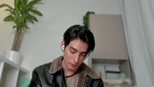 sebas rose online show from 01-15-25, 02:38