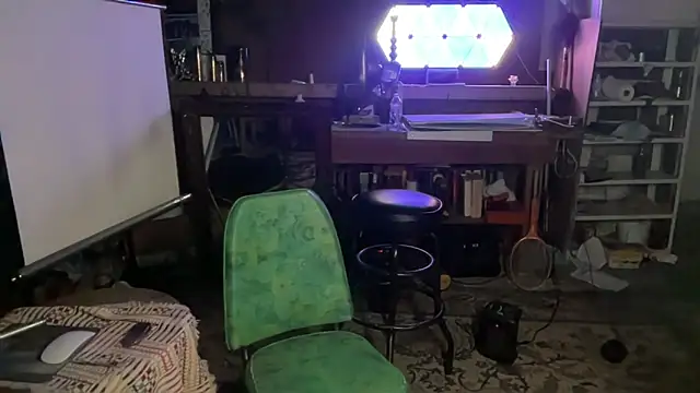 CowboyZuhly online show from 04-19-26, 08:26