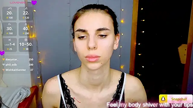 EmmyGreans online show from 01-31-25, 03:44