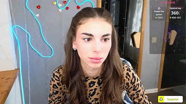 EmmyGreans online show from 09-27-25, 05:35