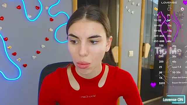 EmmyGreans online show from 03-15-25, 06:25