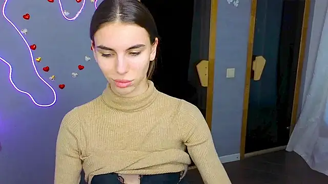 EmmyGreans online show from 02-13-25, 12:43