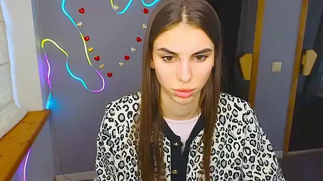 EmmyGreans online show from 02-25-25, 12:38