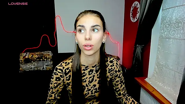 EmmyGreans online show from 09-18-25, 06:38