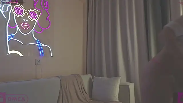 Snapshot of ElleCherry chatting on 03-01-25, 04:44 ElleCherry online show from 03-01-25, 04:44