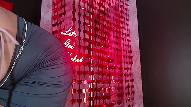 Snapshot of CrystalBrooke3x chatting on 02-14-26, 09:37 CrystalBrooke3x online show from 02-14-26, 09:37