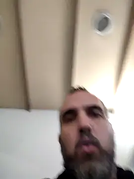 leon3875 online show from 12-15-25, 03:29