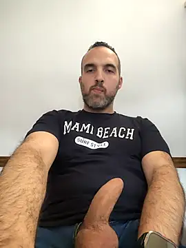 leon3875 online show from 11-25-25, 03:34