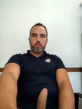 leon3875 online show from 02-03-26, 03:28