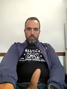 leon3875 online show from 02-06-26, 03:30