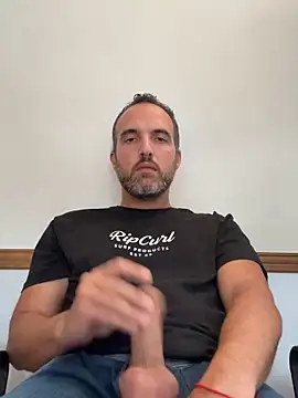 leon3875 online show from 02-23-26, 03:12