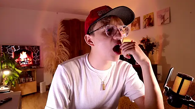 Mr evan1 online show from 09-29-25, 04:34