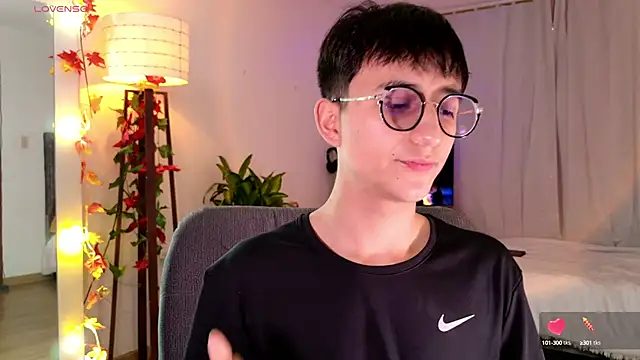 Mr evan1 online show from 03-18-25, 02:06