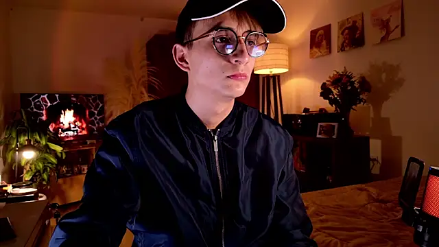 Mr evan1 online show from 09-24-25, 01:39