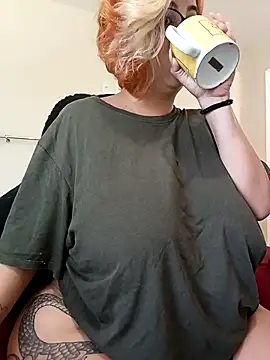 Escarlate4you  online show from 12-14-25, 10:10