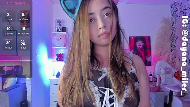 Snapshot of _dayana_miler chatting on 03-16-25, 12:34 dayana miler online show from 03-16-25, 12:34