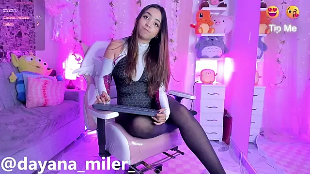  dayana miler online show from 12-17-25, 01:38