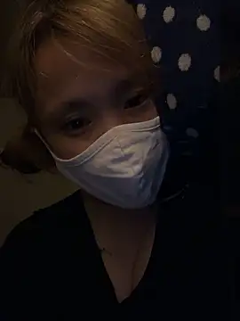 Snapshot of amichao chatting on 04-14-26, 01:27 amichao online show from 04-14-26, 01:27