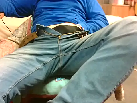 Giulio35 Pika online show from 03-27-26, 06:00