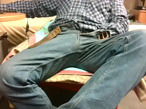 Giulio35 Pika online show from 01-12-26, 04:36