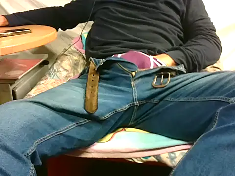 Giulio35 Pika online show from 10-20-25, 07:14