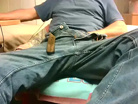 Giulio35 Pika online show from 04-10-26, 03:52