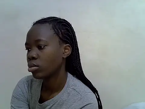 Snapshot of hey_its_andreana chatting on 09-29-25, 03:50 hey its andreana online show from 09-29-25, 03:50