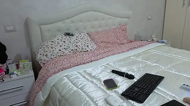 sexy blondie92 online show from 01-12-26, 10:47