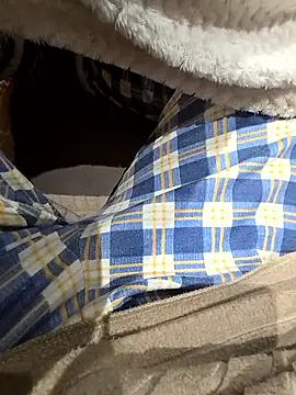 Snapshot of RIP_Curl chatting on 01-05-26, 09:18 RIP Curl online show from 01-05-26, 09:18