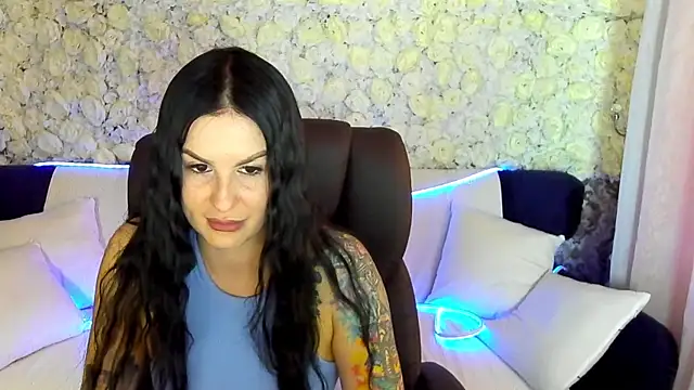 AmberDismond online show from 05-08-26, 05:44