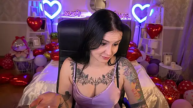 AmberDismond online show from 02-26-25, 05:00