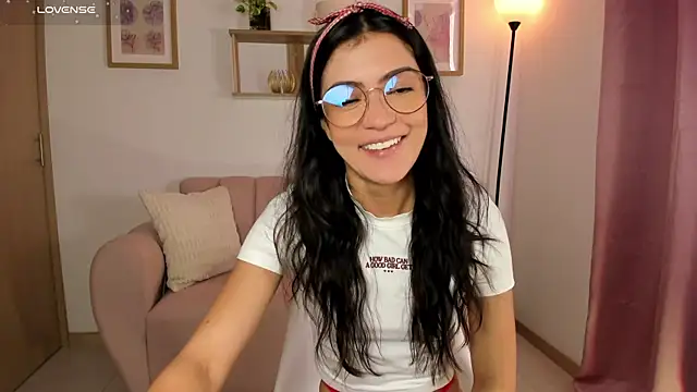 Lilabril online show from 06-26-26, 02:56