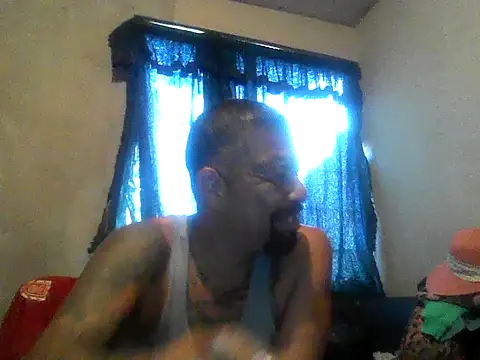 ElMasChingonMX online show from 10-13-25, 05:14