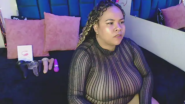 Snapshot of alba_sex10 chatting on 03-22-25, 04:15 alba sex10 online show from 03-22-25, 04:15