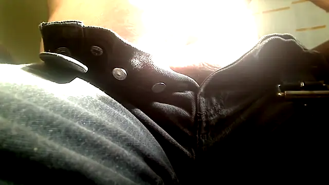 Snapshot of markluvskitty chatting on 04-14-26, 01:49 markluvskitty online show from 04-14-26, 01:49