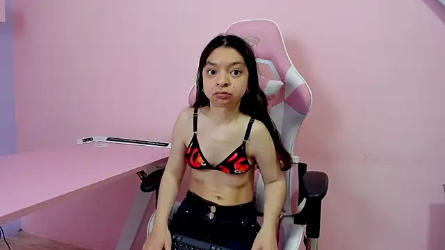 CharlotteMuller online show from 12-02-25, 07:59