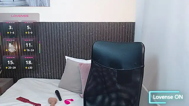 chanel brunette online show from 12-01-25, 07:37