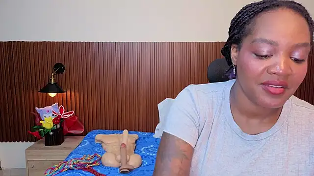 chanel brunette online show from 04-05-26, 06:25