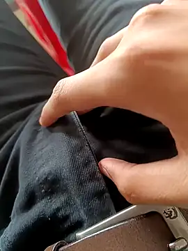 HeftyTheory7 online show from 12-22-25, 07:19