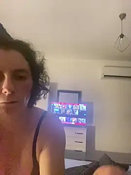 Snapshot of WreckedCrop chatting on 12-07-24, 03:42 WreckedCrop online show from 12-07-24, 03:42