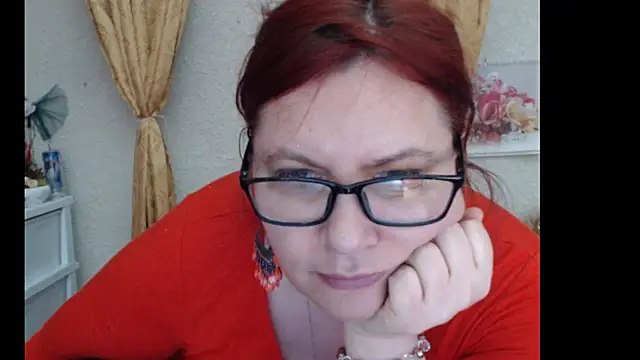 Snapshot of PlayfullMature chatting on 10-01-25, 11:36 PlayfullMature online show from 10-01-25, 11:36