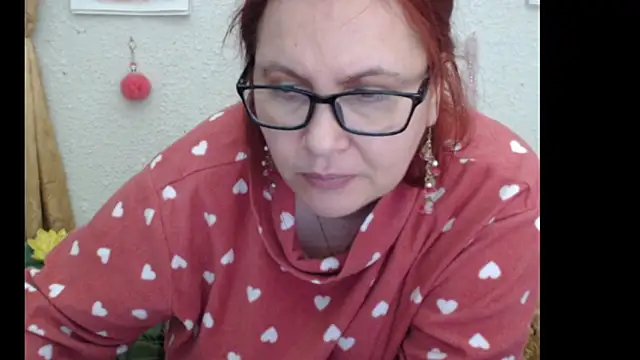 Snapshot of PlayfullMature chatting on 10-11-25, 12:39 PlayfullMature online show from 10-11-25, 12:39