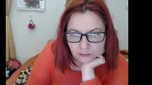 Snapshot of PlayfullMature chatting on 10-21-25, 10:36 PlayfullMature online show from 10-21-25, 10:36